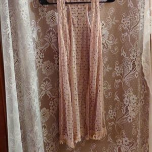 Wallflower Women's size S‎ Boho Chic Vest Beige long crocheted fringe bottom